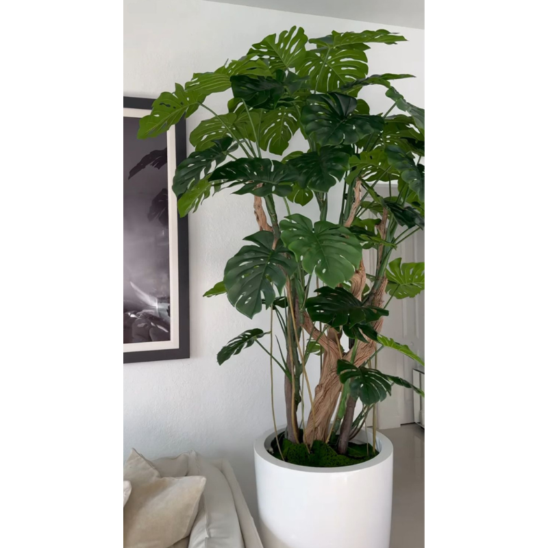 Adamerar artificial plant in pot